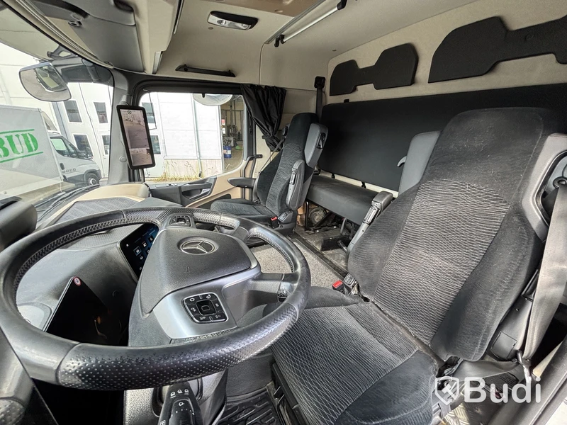 Lastbil Mercedes-Benz Actros 1836 10.7 PowerShift 3 -2020 | Körskolebil