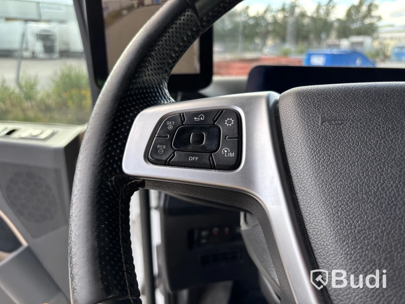 Lastbil Mercedes-Benz Actros 1836 10.7 PowerShift 3 -2020 | Körskolebil