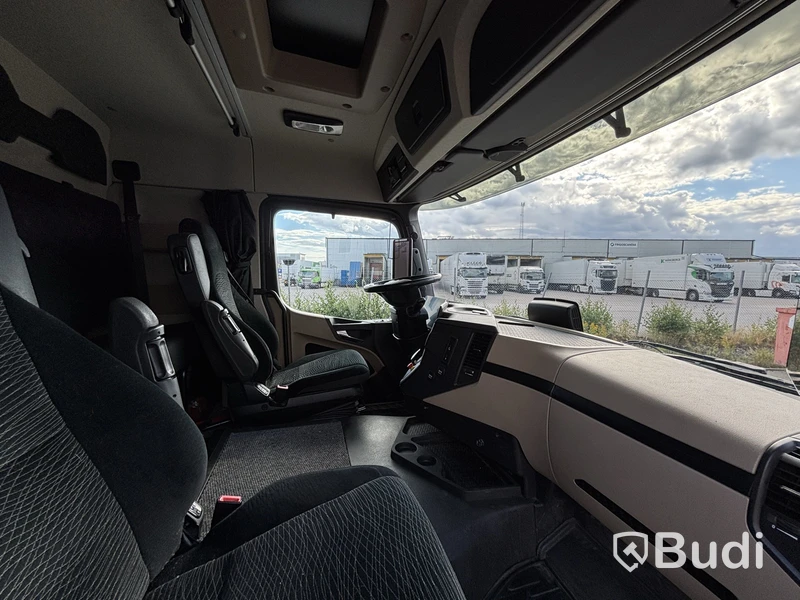 Lastbil Mercedes-Benz Actros 1836 10.7 PowerShift 3 -2020 | Körskolebil