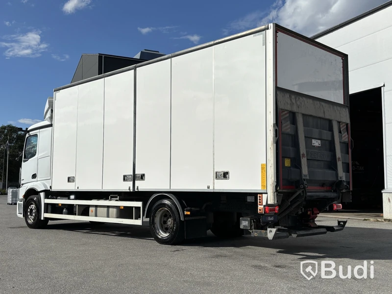Lastbil Mercedes-Benz Actros 1836 10.7 PowerShift 3 -2020 | Körskolebil