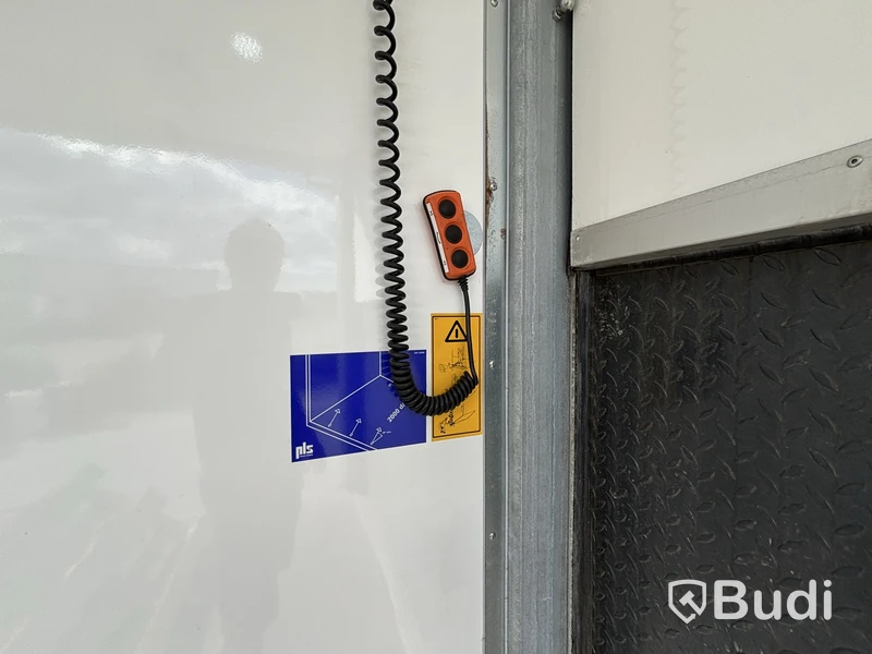Lastbil Mercedes-Benz Actros 1836 10.7 PowerShift 3 -2020 | Körskolebil