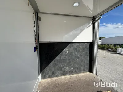 Lastbil Mercedes-Benz Actros 1836 10.7 PowerShift 3 -2020 | Körskolebil