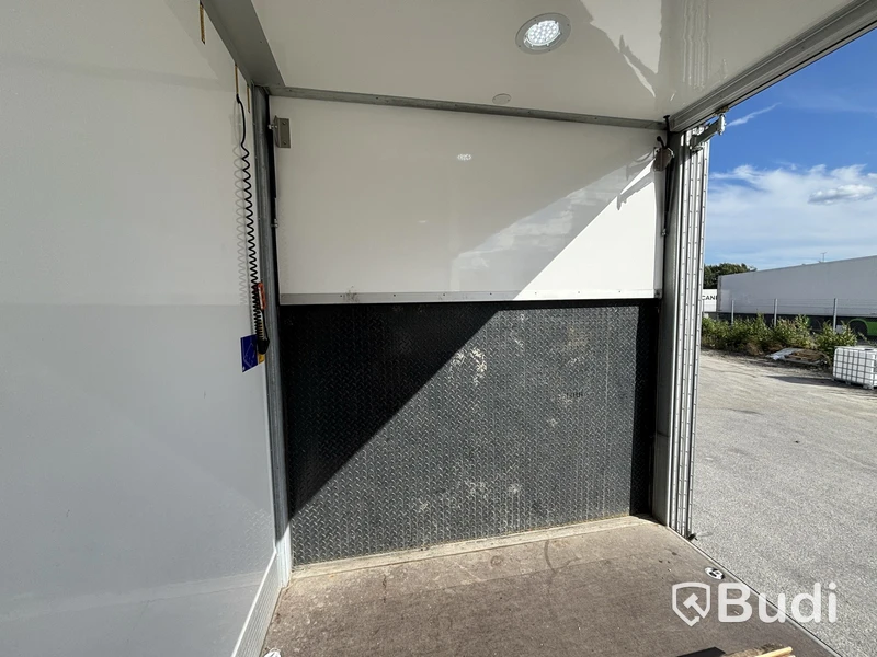Lastbil Mercedes-Benz Actros 1836 10.7 PowerShift 3 -2020 | Körskolebil