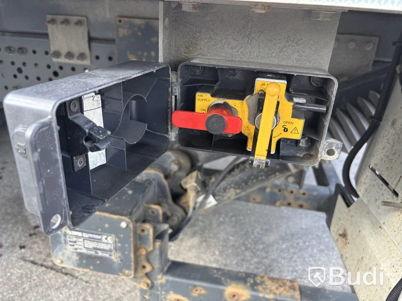 Lastbil Mercedes-Benz Actros 1836 10.7 PowerShift 3 -2020 | Körskolebil