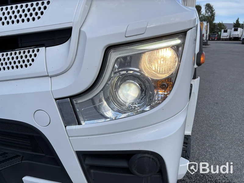 Lastbil Mercedes-Benz Actros 1836 10.7 PowerShift 3 -2020 | Körskolebil