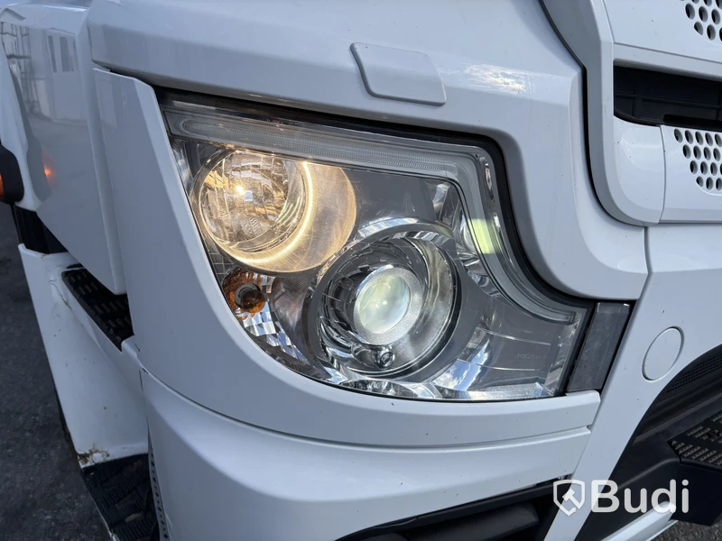 Lastbil Mercedes-Benz Actros 1836 10.7 PowerShift 3 -2020 | Körskolebil