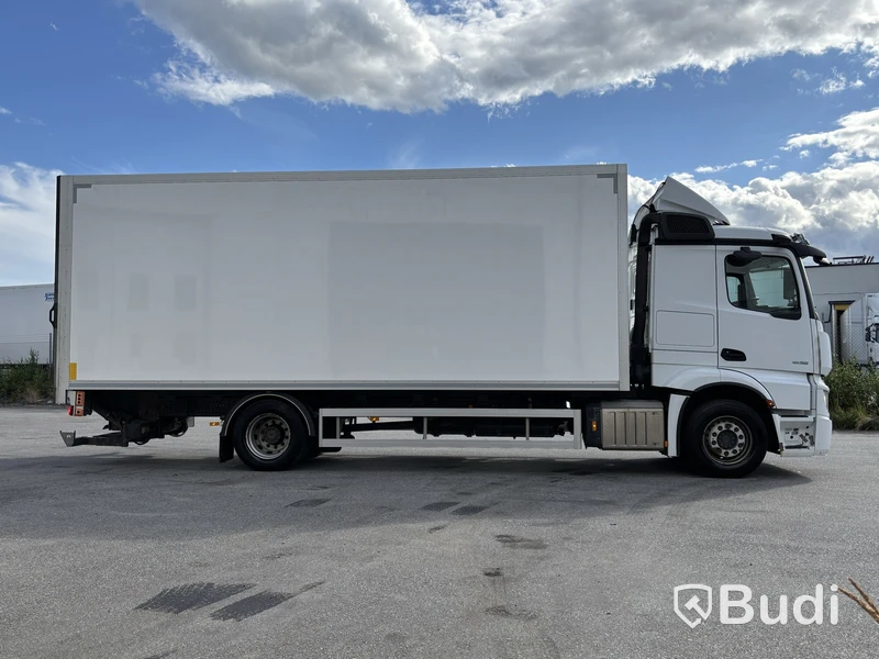 Lastbil Mercedes-Benz Actros 1836 10.7 PowerShift 3 -2020 | Körskolebil