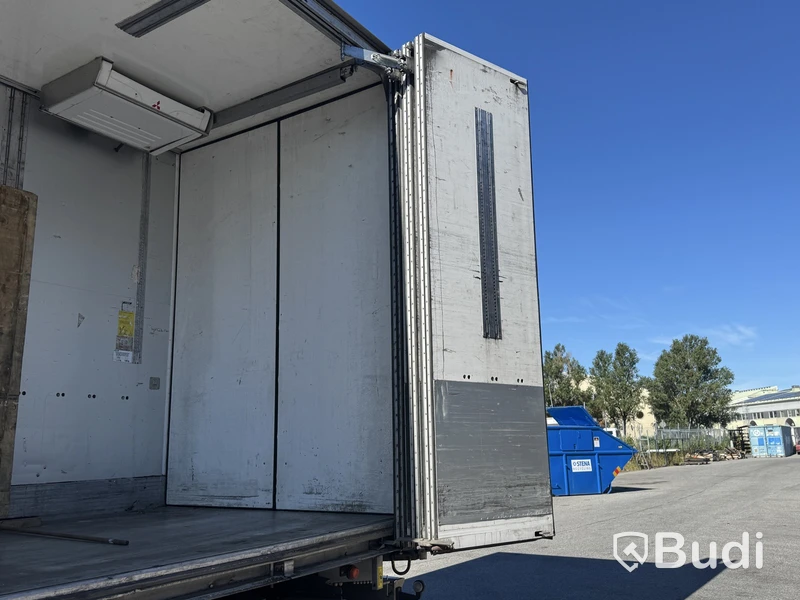 Refrigerated trailer Närko D4ZB12N62 -2024 | Mitsubishi