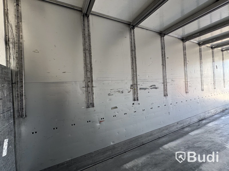 Refrigerated trailer Närko D4ZB12N62 -2024 | Mitsubishi
