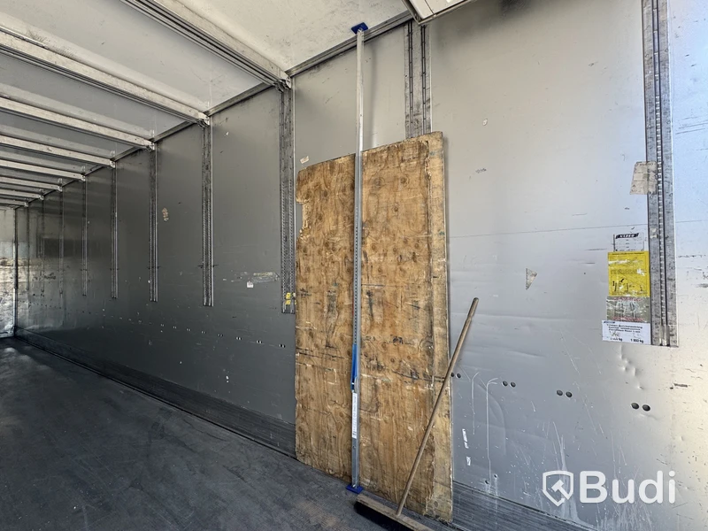 Refrigerated trailer Närko D4ZB12N62 -2024 | Mitsubishi