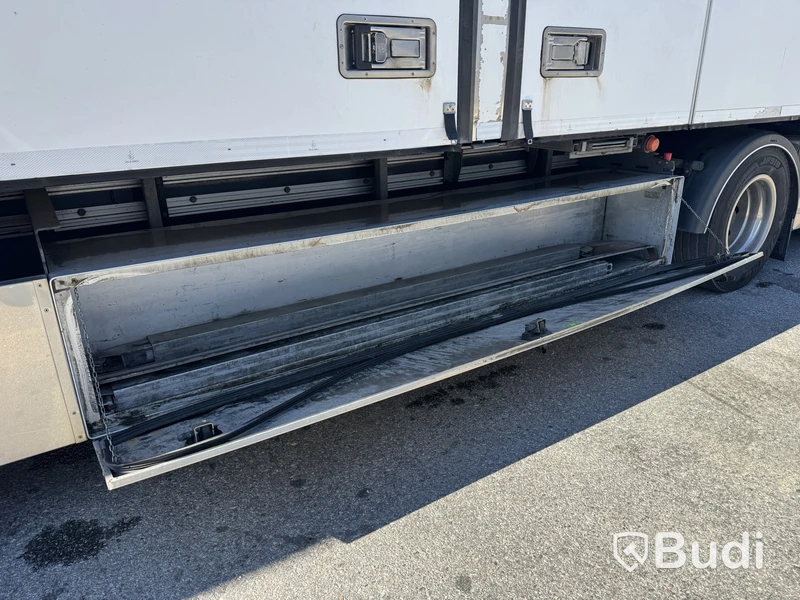 Refrigerated trailer Närko D4ZB12N62 -2024 | Mitsubishi