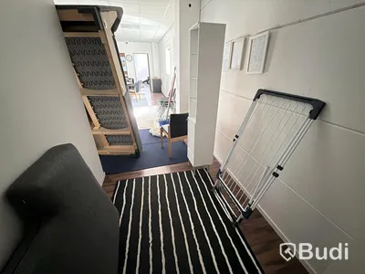 Palldragare, möbler & parti med blandat gods