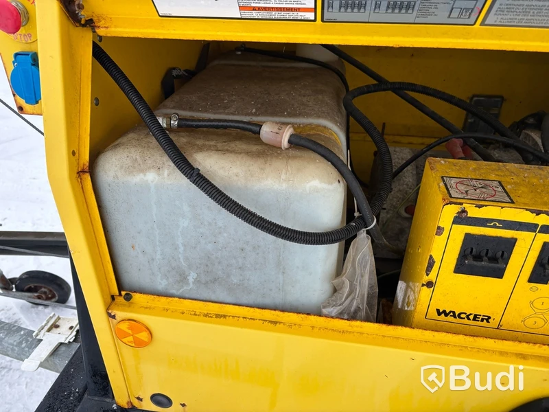 Belysningsmast Wacker LTC4 | Reparationsobjekt