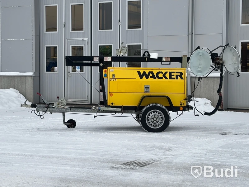 Belysningsmast Wacker LTC4 | Reparationsobjekt