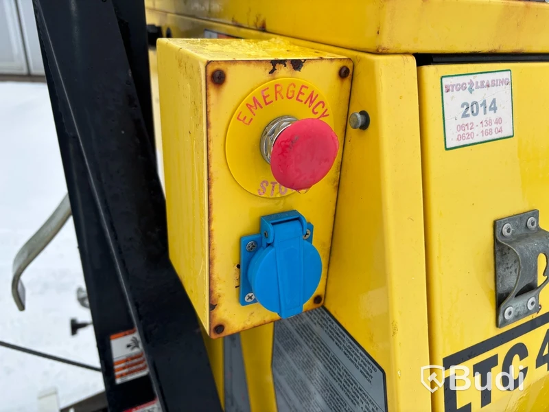 Belysningsmast Wacker LTC4 | Reparationsobjekt