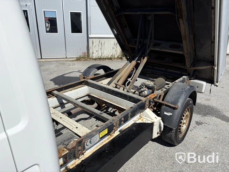 Flakbil Volkswagen Transporter 2.0 TDI -2011 | Tipp