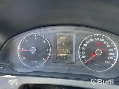 Flakbil Volkswagen Transporter 2.0 TDI -2011 | Tipp