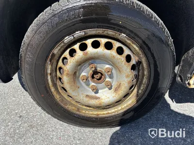 Flakbil Volkswagen Transporter 2.0 TDI -2011 | Tipp