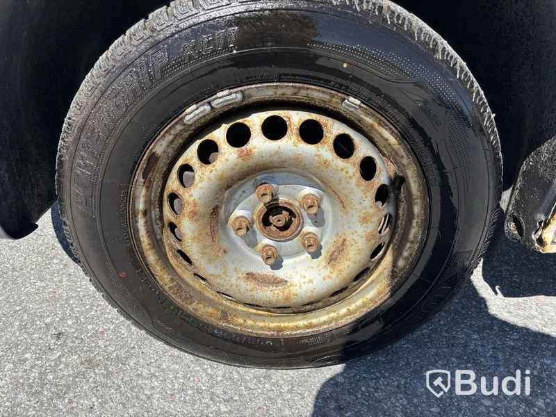 Flakbil Volkswagen Transporter 2.0 TDI -2011 | Tipp