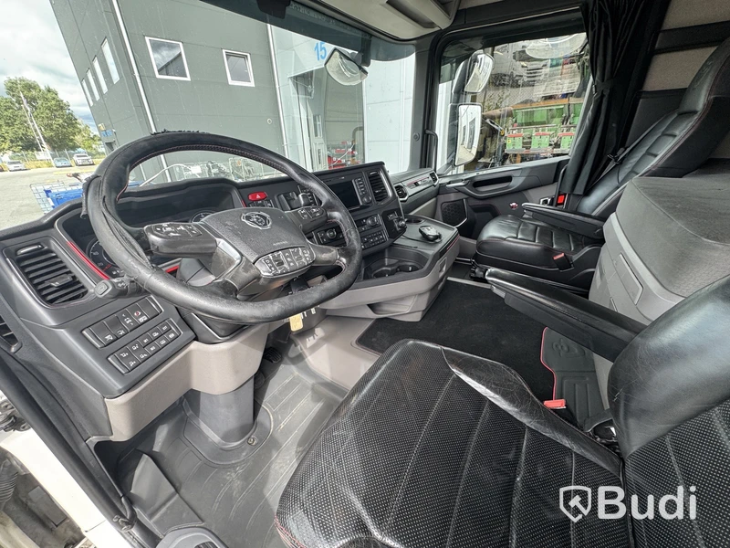 Long-haul truck Scania R590 16.4 V8 6x2-4 -2021 | Zepro | Recently inspected
