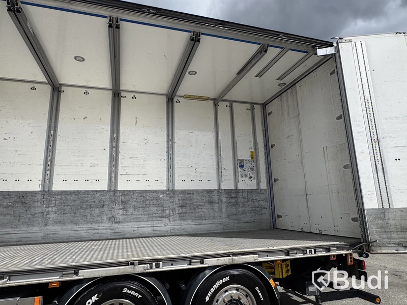 Long-haul truck Scania R590 16.4 V8 6x2-4 -2021 | Zepro | Recently inspected