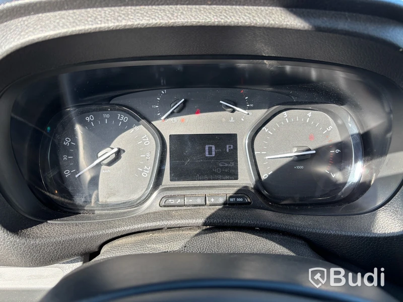 Skåpbil Opel Vivaro IP 2.0 -2021 | Automat | Dragkrok
