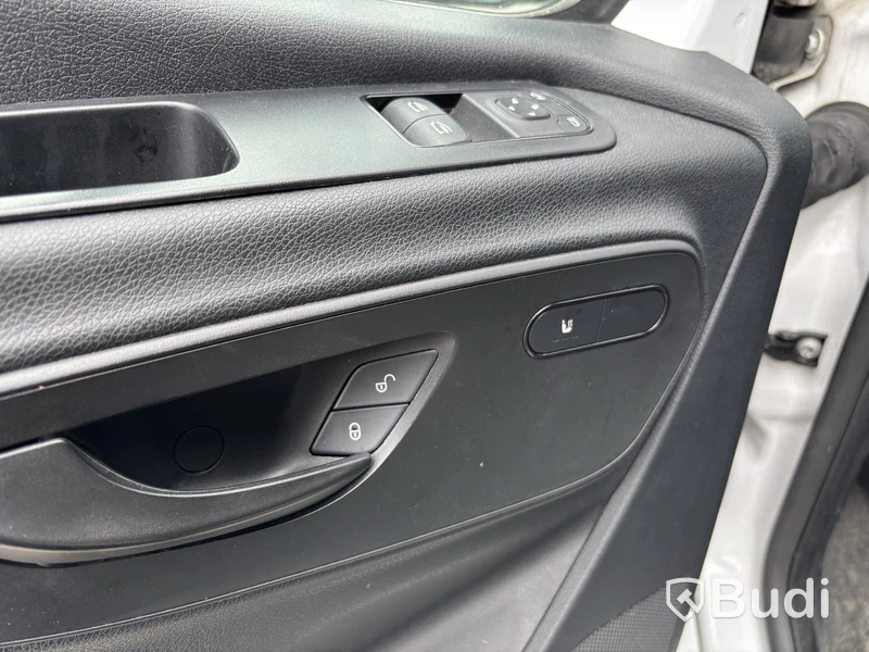 Box van Mercedes-Benz Sprinter 419 CDI 3.0 V6 -2021 | C1 licence
