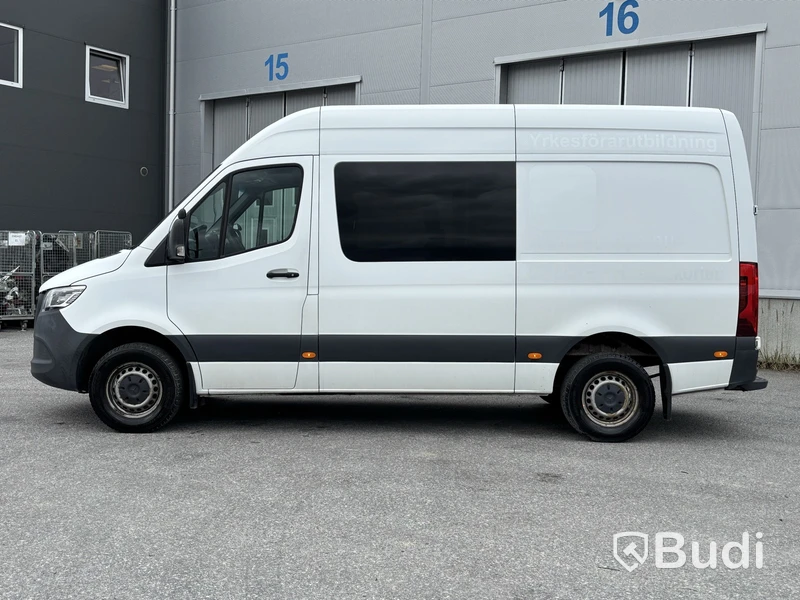 Box van Mercedes-Benz Sprinter 419 CDI 3.0 V6 -2021 | C1 licence
