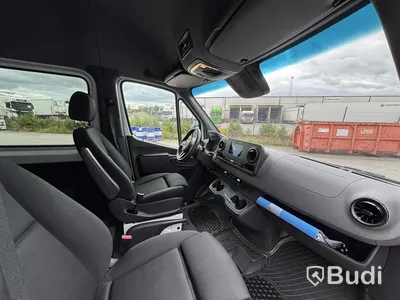 Box van Mercedes-Benz Sprinter 419 CDI 3.0 V6 -2021 | C1 licence