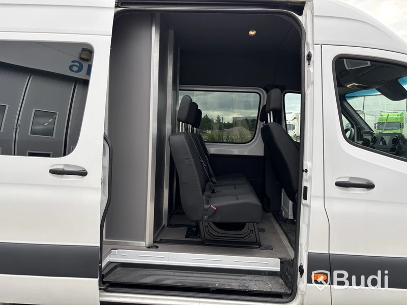 Box van Mercedes-Benz Sprinter 419 CDI 3.0 V6 -2021 | C1 licence