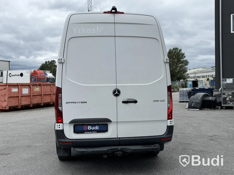 Box van Mercedes-Benz Sprinter 419 CDI 3.0 V6 -2021 | C1 licence