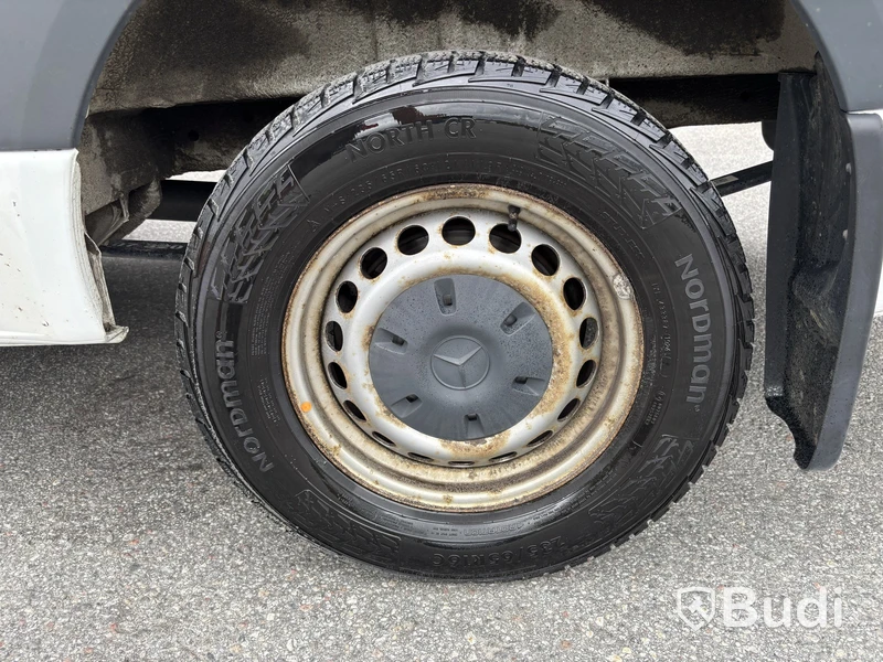 Box van Mercedes-Benz Sprinter 419 CDI 3.0 V6 -2021 | C1 licence