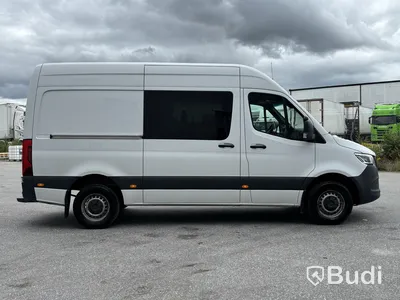 Box van Mercedes-Benz Sprinter 419 CDI 3.0 V6 -2021 | C1 licence