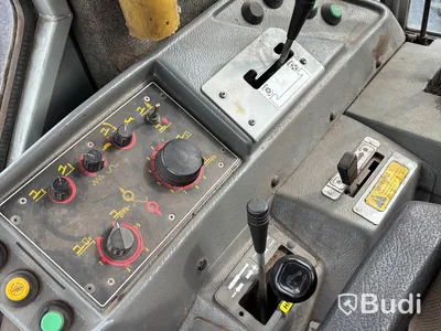 Traktor Massey Fergusson 3070 4WD 3070 4Wd -1990