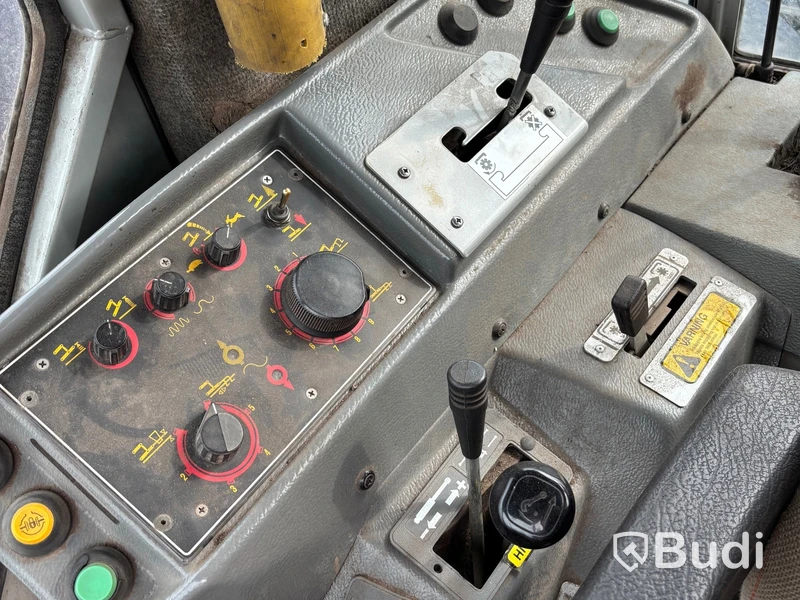 Traktor Massey Fergusson 3070 4WD 3070 4Wd -1990