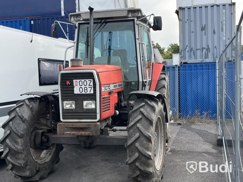 Traktor Massey Fergusson 3070 4WD 3070 4Wd -1990