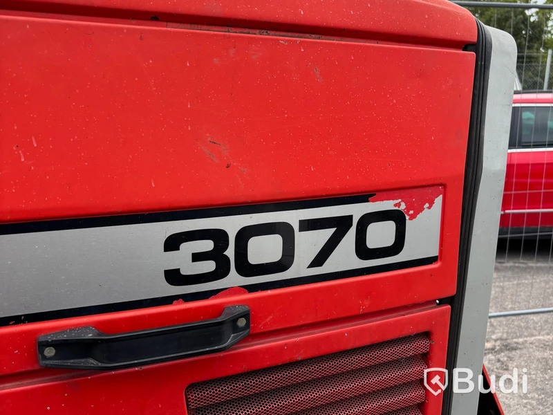 Traktor Massey Fergusson 3070 4WD 3070 4Wd -1990