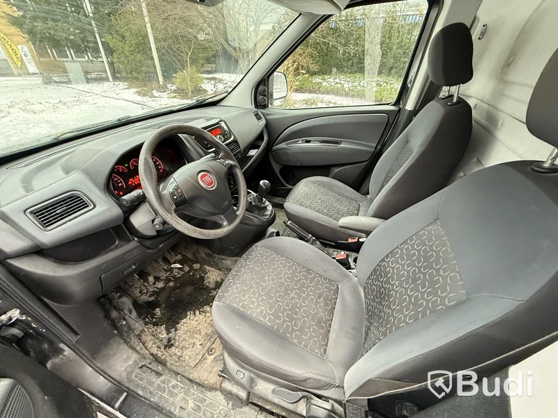 Skåpbil Fiat Doblo -2013 | Reparationsobjekt