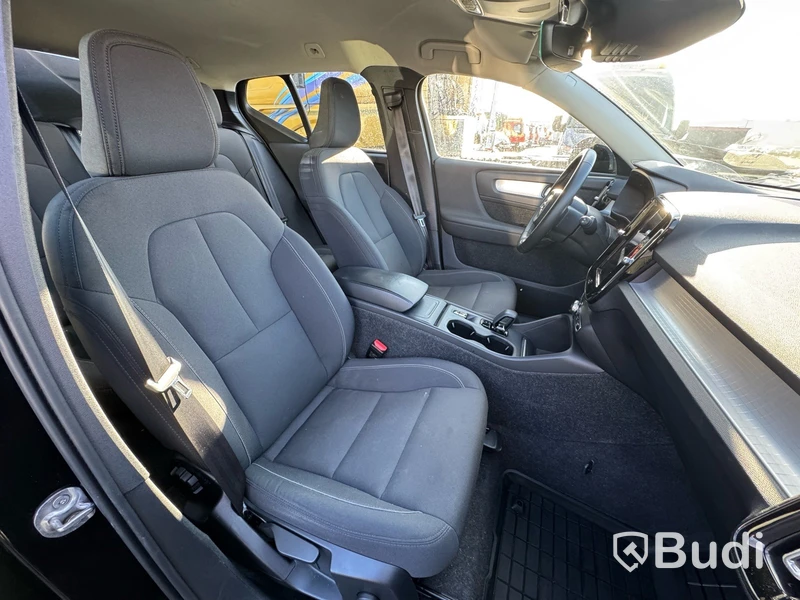 Personbil Volvo XC40 T3 Momentum -2021