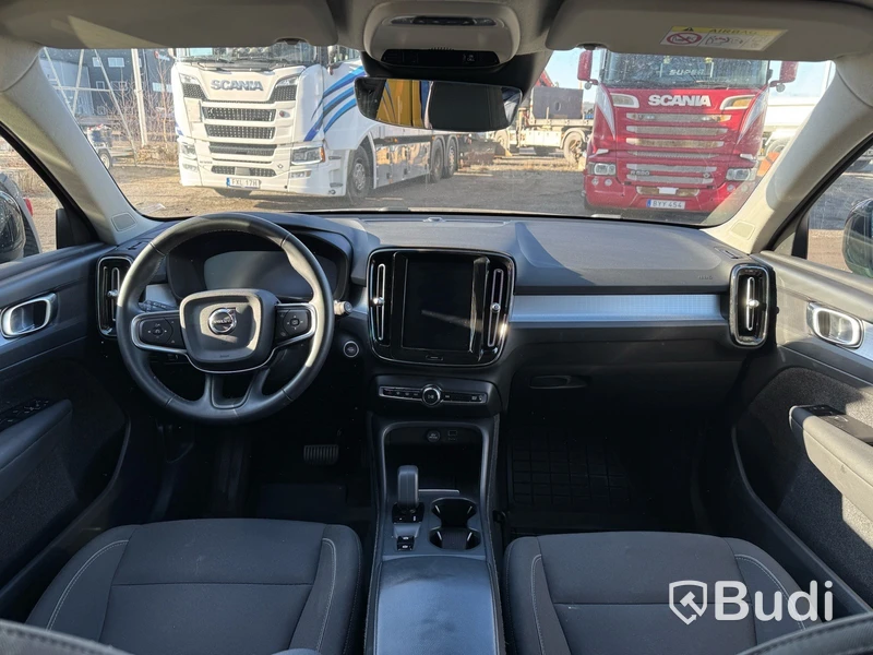 Personbil Volvo XC40 T3 Momentum -2021