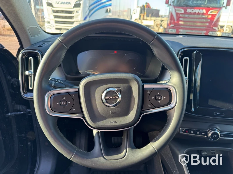 Personbil Volvo XC40 T3 Momentum -2021
