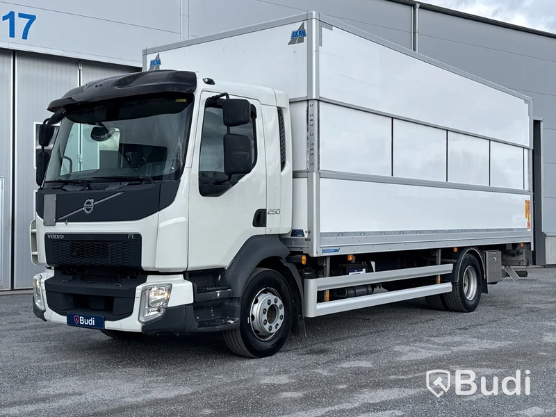 Volvo FL 250 -2018 | Höj - sänkskåp SKAB | Zepro