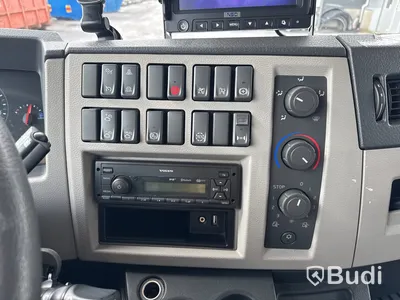 Volvo FL 250 -2018 | Höj - sänkskåp SKAB | Zepro