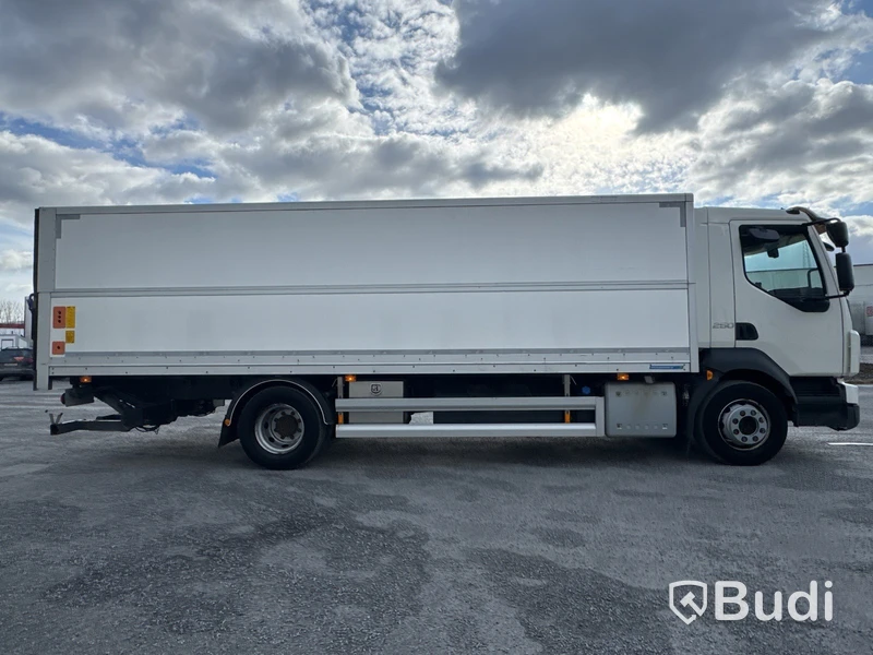 Volvo FL 250 -2018 | Höj - sänkskåp SKAB | Zepro