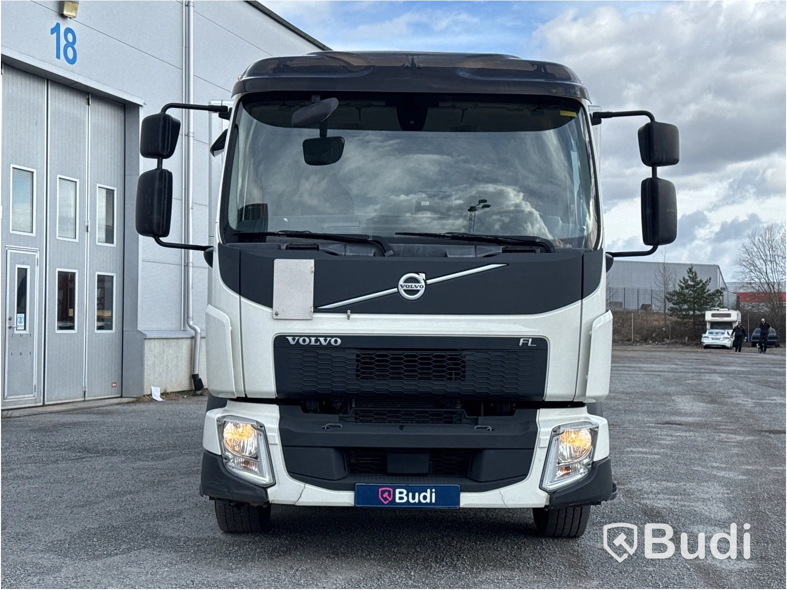 Volvo FL 250 -2018 | Höj - sänkskåp SKAB | Zepro