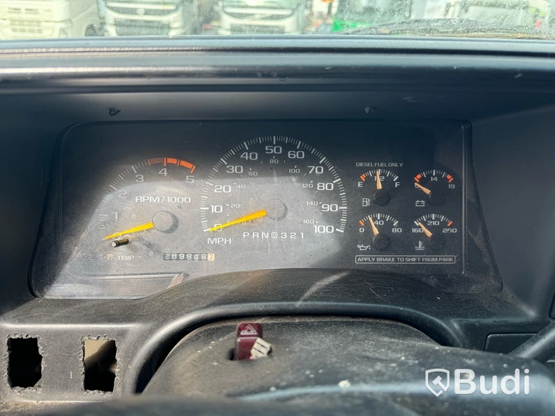 GMC Suburban -1997 | Reparationsobjekt