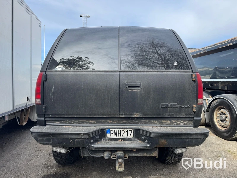 GMC Suburban -1997 | Reparationsobjekt