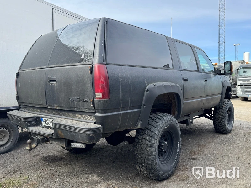 GMC Suburban -1997 | Reparationsobjekt