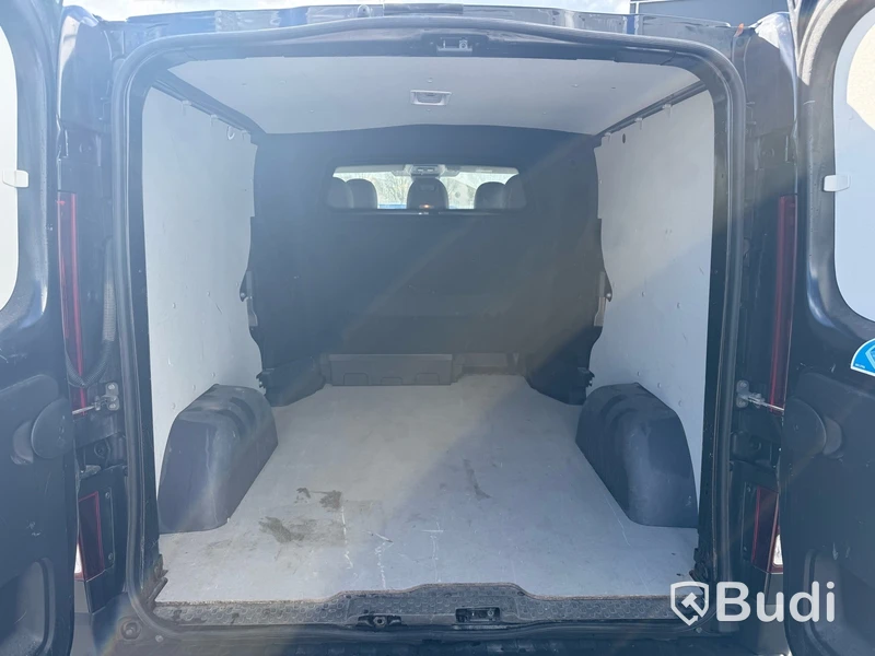 Renault Trafic -2022 | Dragkrok | 5-sits