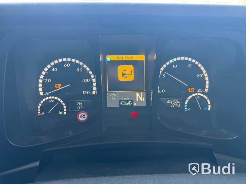 Tippbil Mercedes-Benz AROCS -2019 | DIESEL
